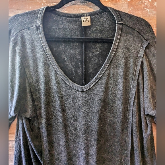 New Never Worn Sew In Love Stonewashed Black Tunic - Picture 7 of 15